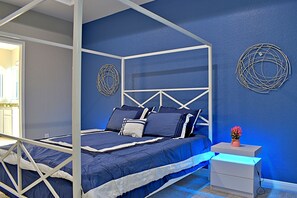 6 bedrooms, iron/ironing board, travel crib, free WiFi