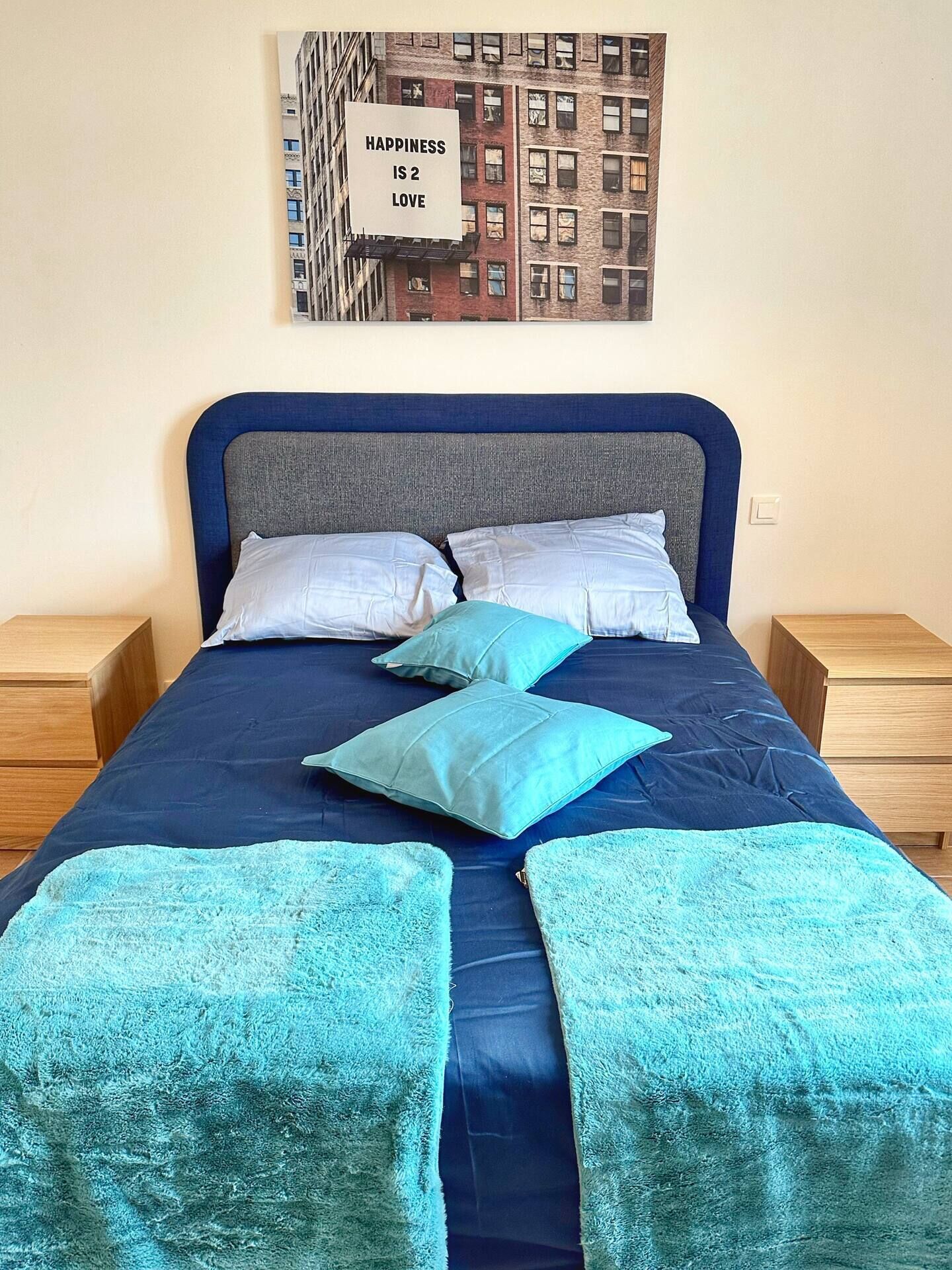 3 bedrooms, WiFi, bed sheets