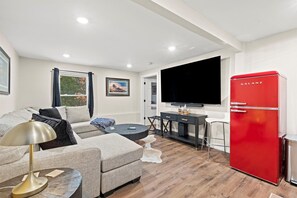 Smart TV, offices