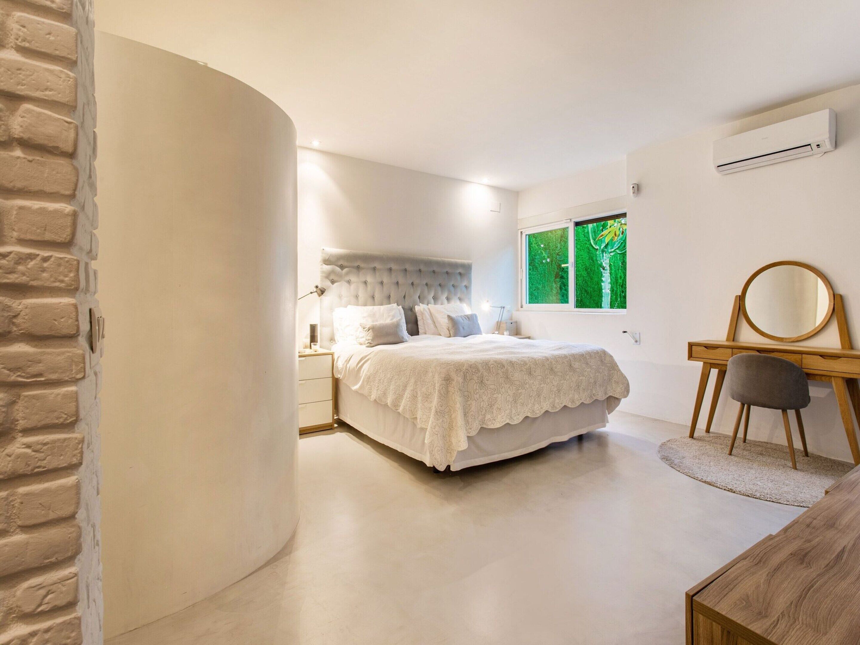 Casa | 3 dormitorios, mobiliario individual, ropa de cama