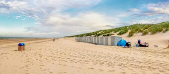 Stunning apartment in Bredene with WiFi