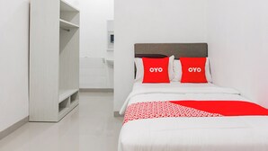 Habitación estándar doble | Escritorio, wifi gratis, ropa de cama