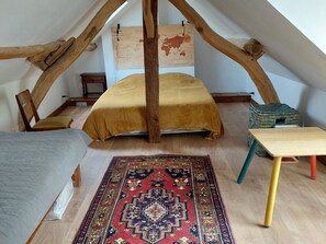 2 bedrooms, free WiFi