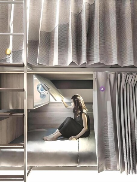 Futura Boutique Hostel - Image 17