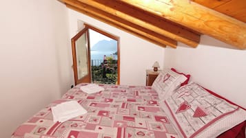 Apartamento, vista para o lago | 3 quartos, ferros/tábuas de passar roupa, berços (sobretaxa)