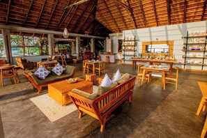 ห้องจัดงานเลี้ยง