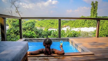 Superior Room, Private Pool, River View | Kolam renang persendirian