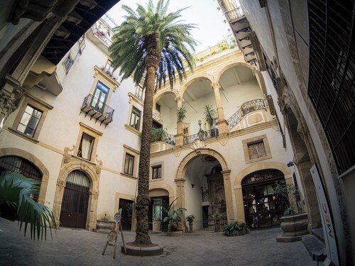 Palazzo Santa Ninfa - Luxury Mansion