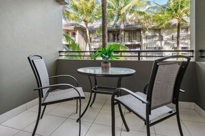 Apartment | 1 bedroom, Internet - Lux Resort - 9 Pools Gym Free Parking (Westcourt)