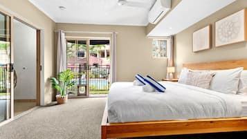 Apartment | 2 bedrooms, iron/ironing board, Internet