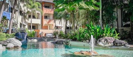 Apartemen | 2 kamar tidur, meja kerja, setrika/meja setrika, dan internet