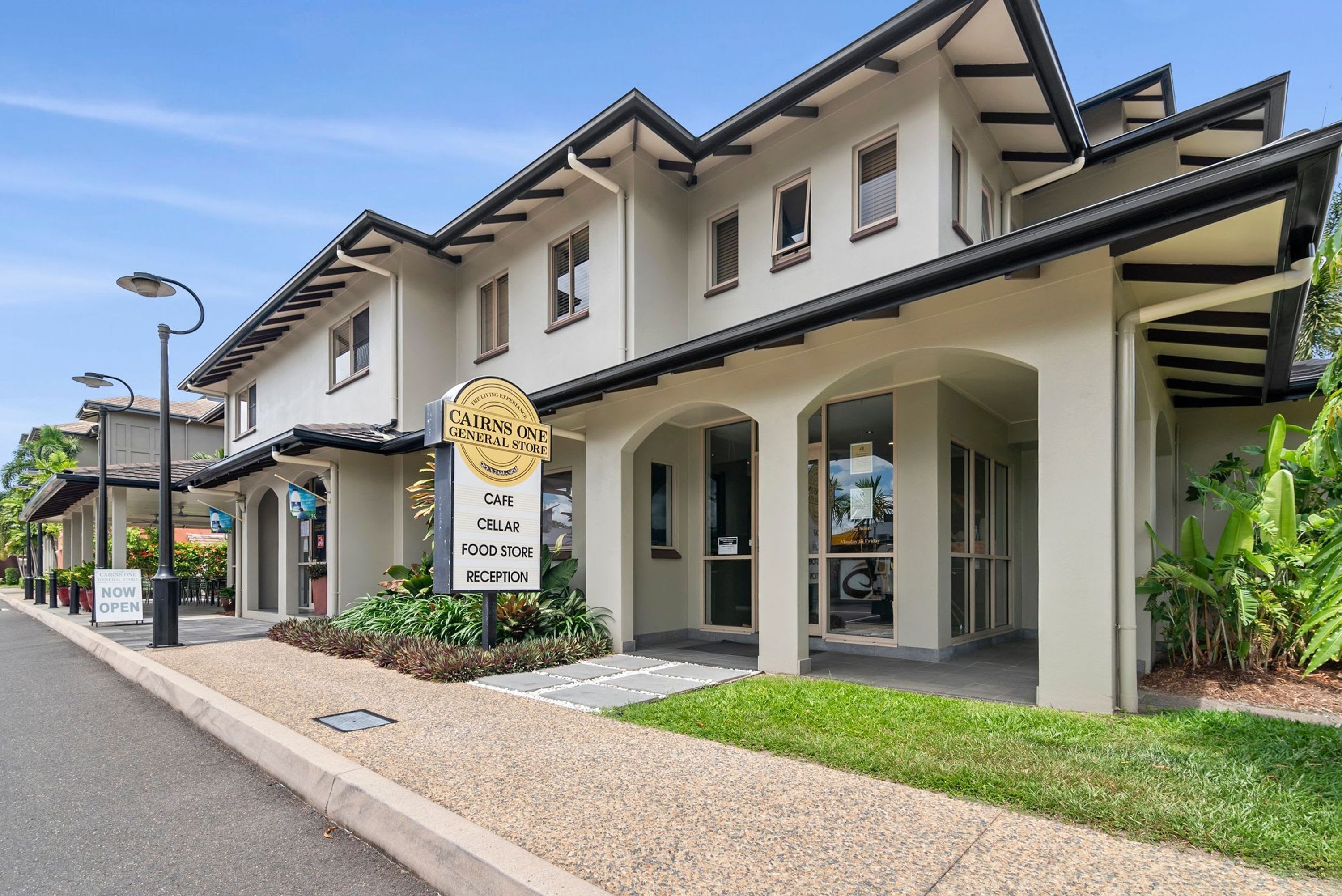 Apartment | 2 bedrooms, desk, iron/ironing board, Internet