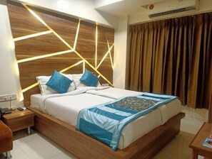 Habitación doble ejecutiva | 1 habitación, escritorio y wifi gratis 