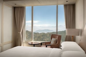 Signature Suite, 1 Bedroom, Mountain View, Corner - The Greenberry Mountain Resort Narkanda (Kumharsain)