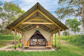 Adventure Tent | Free wired internet - Adrift Overland Camp (Kayunga)