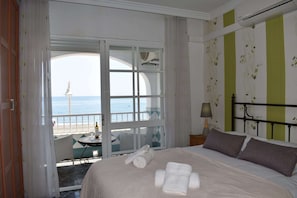 1 chambre, fer et planche Ă repasser, Wi-Fi gratuit, draps fournis