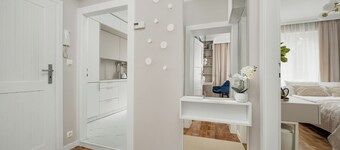 Charming Apartment by Renters