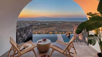 Exclusive Room, Jetted Tub, Sea View | Terrace/patio