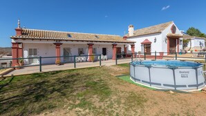 Hus