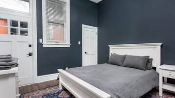 1 室のベッドルーム、アイロン / アイロン台、WiFi、ベッドシーツ