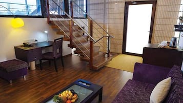 Luxury Floating Room | 1 bedroom, premium bedding, individually decorated