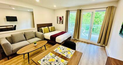 Swimming Pool & Spa | Condo Mont Tremblant 2