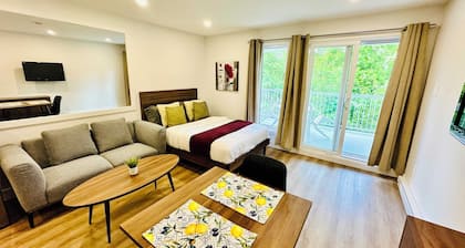 Swimming Pool & Spa | Condo Mont Tremblant 2