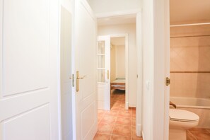 2 عدّة غرف نوم