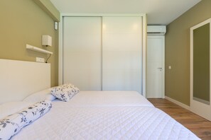 Apartment | 2 bedrooms - La Playa in Torremolinos (Torremolinos)