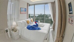 1 bedroom, iron/ironing board, WiFi, wheelchair access - Rocco 513 - Corner 1 bedroom Serviced Apartment with Seaview (Ao Nang)