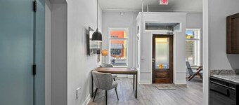 300 Laurel Lofts Unit 1
