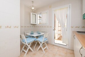 Rumah | 5 kamar tidur