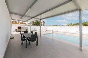 Villa | 3 bedrooms - Miamar 1 in Hozanejos (Chiclana de la Frontera)