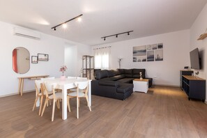 Villa | 3 bedrooms - La Piedra De Coin in Co n (Coin)