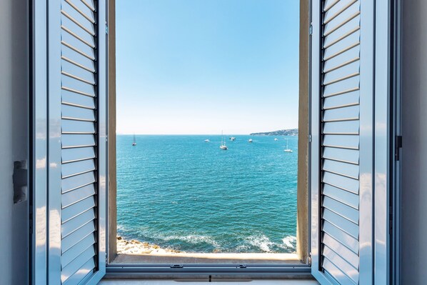 Apartment | 1 bedroom - Blu Breeze on Seafront (Naples)