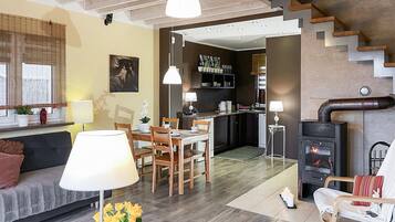 Kamin, Tischtennisplatte