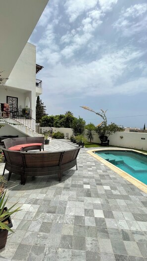 Alberca al aire libre 