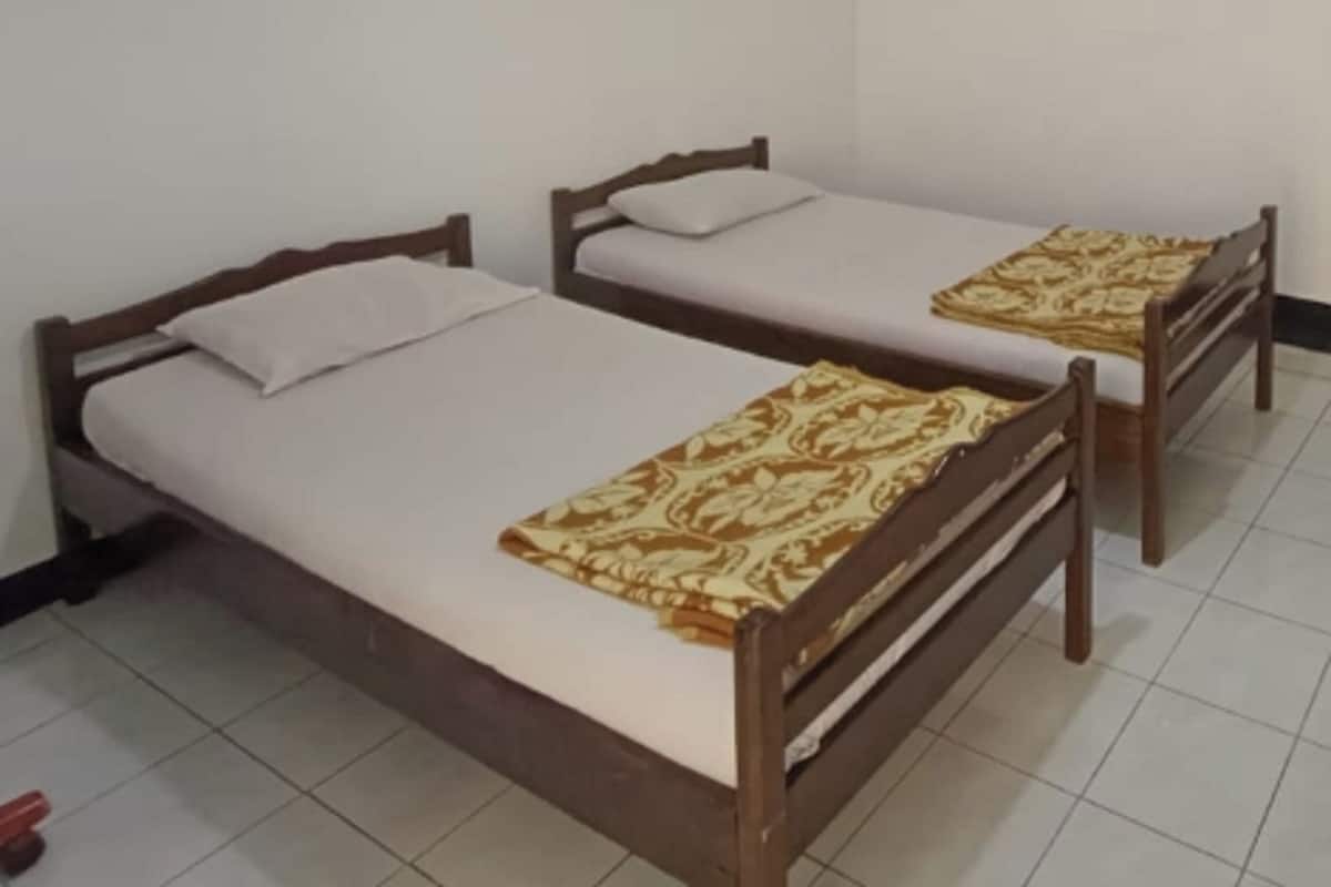 Standard Double Room | Bed sheets