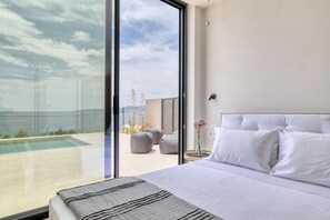 3 quartos, escrivaninha, berço de viagem, Wi-Fi de cortesia