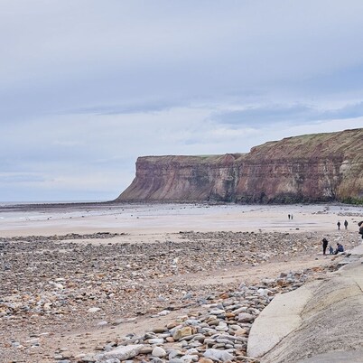 Host Stay The Lobster Pot