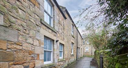 Host Stay Dodds Lane