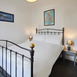 House | 3 bedrooms - Host Stay Clarence Place (Whitby)