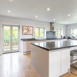 House | 10 bedrooms - Host Stay Rafters at Lulworth Cove (Wareham)