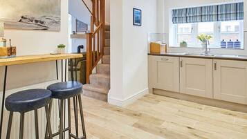 2 عدّة غرف نوم