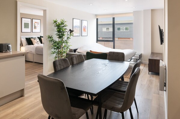 Apartment | 2 bedrooms, Internet