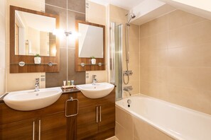 Apartment | 1 bedroom, soundproofing - Host Stay Bowscale Suite (Penrith)