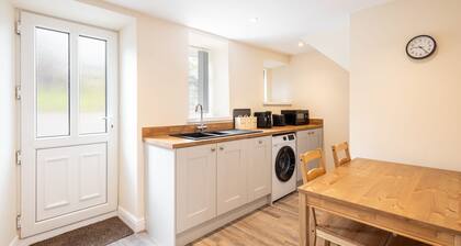Host Stay Moorland Cottage