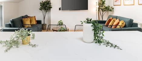 Apartment | 2 bedrooms, Internet