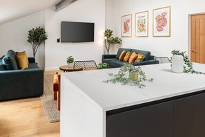 Apartment | 2 bedrooms, Internet - Host Stay Princes Place Hideaway V (Liverpool)