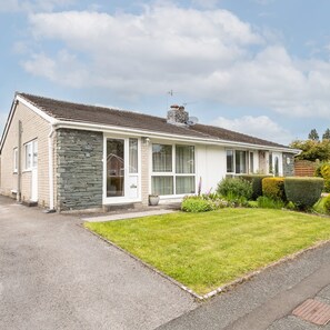 Apartment | 2 bedrooms - Host Stay Riverbank (Kendal)